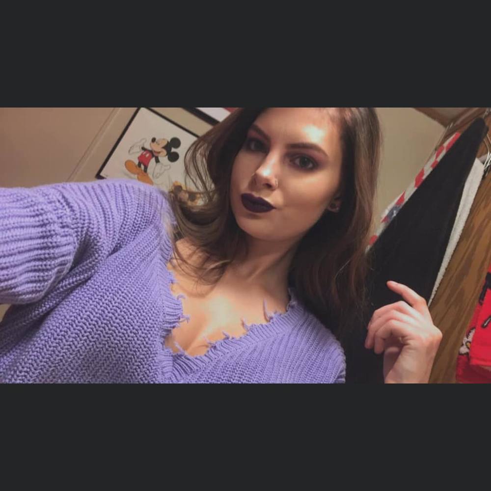 Meet your Posher, Kaylee